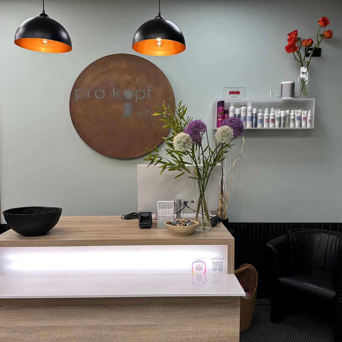 Friseursalon pro kopf style Mühlenberg-Center im EG