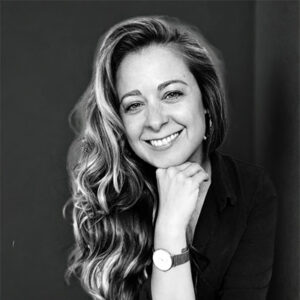 Birgit: Friseurmeisterin und Top-Stylistin in der FRISEUR LOUNGE Johannisthal, Berlin