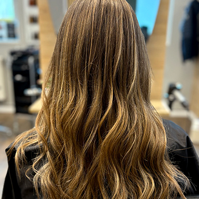 pro kopf style FRISEUR LOUNGE Berlin: Balayage in dunkelblonden Tönen